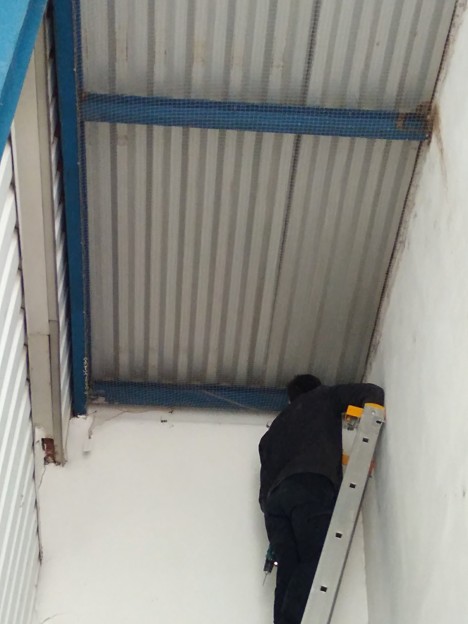 Montáž zábran proti jiřičkám: Poděbrady